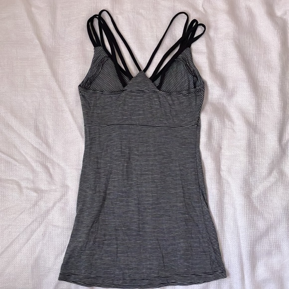 Silence + noise black and gray striped tank top - Picture 2 of 7